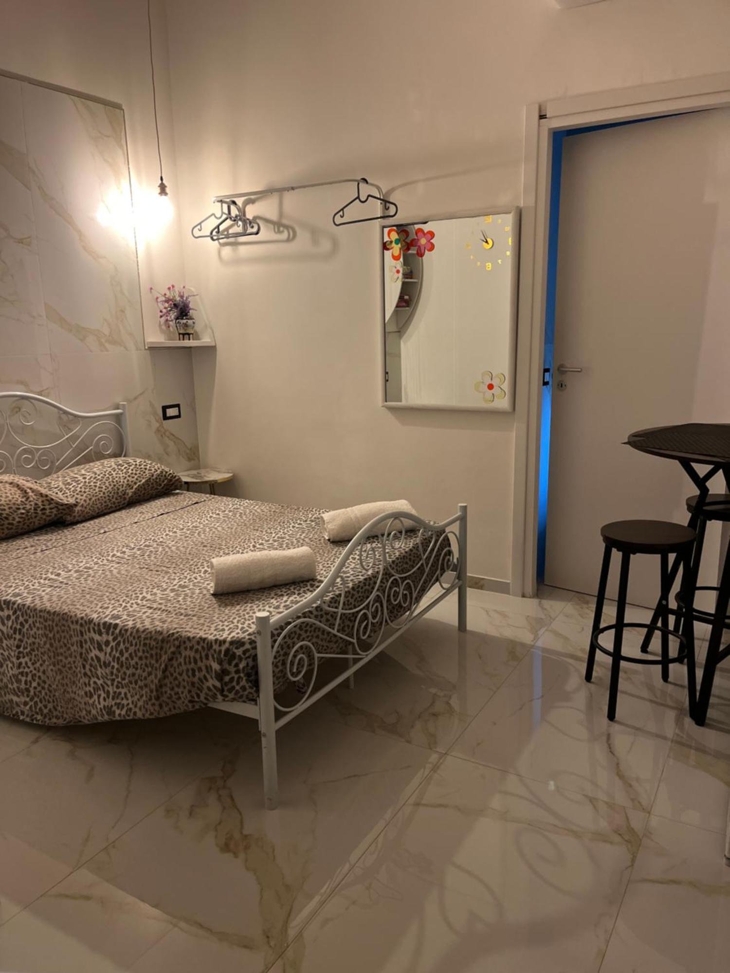 O'Vicolo E Napoli Apartment Bagian luar foto